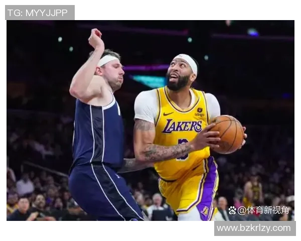 25号火箭与湖人激战正酣谁能在这场对决中笑到最后